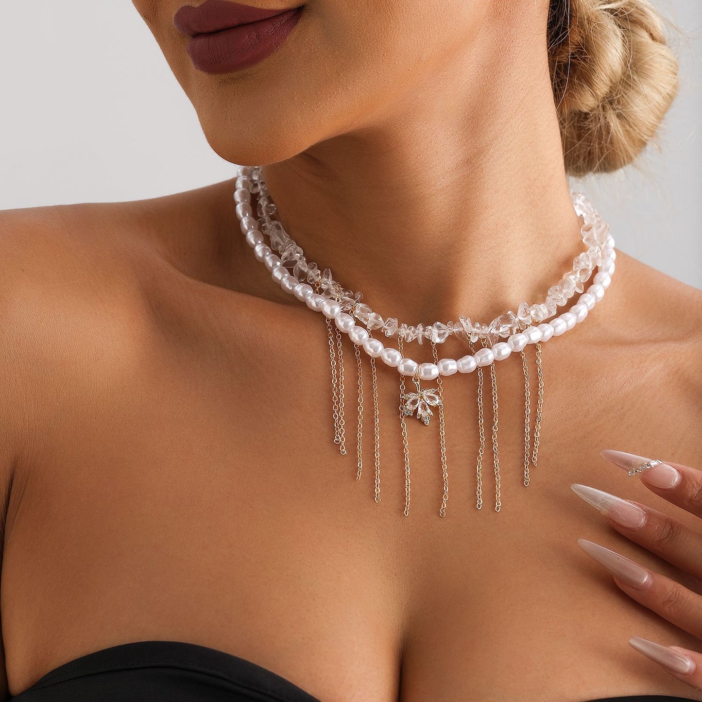 Trendy Fashion Collarbone Necklace for Women with Coconut Tree Pendant, Baroque Pearl Accents, Alloy Base, Electroplated Finish, Geometric Design