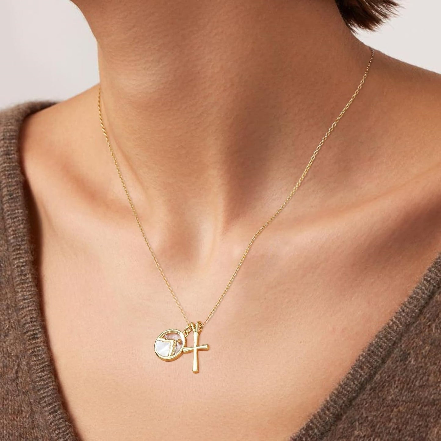 Gold Plated Stainless Steel Cross Shell Pendant Necklace Cable Chain Unisex Jewelry