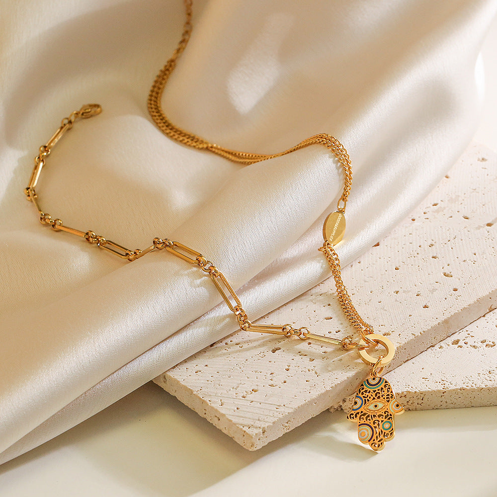 Fashion Geometric Heart Gold Plated Titanium Steel Pendant Necklace for Women