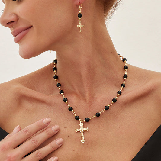 Collana con pendente a croce in stile gotico scuro da donna con catena geometrica in perline e ciondolo in lega galvanizzata