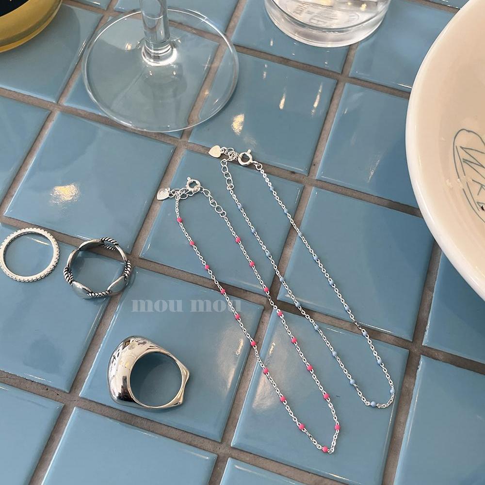 Bracciale Minimalista con Perline in Argento Sterling 925 con Perline a Cupola in Resina e Motivo a Pois