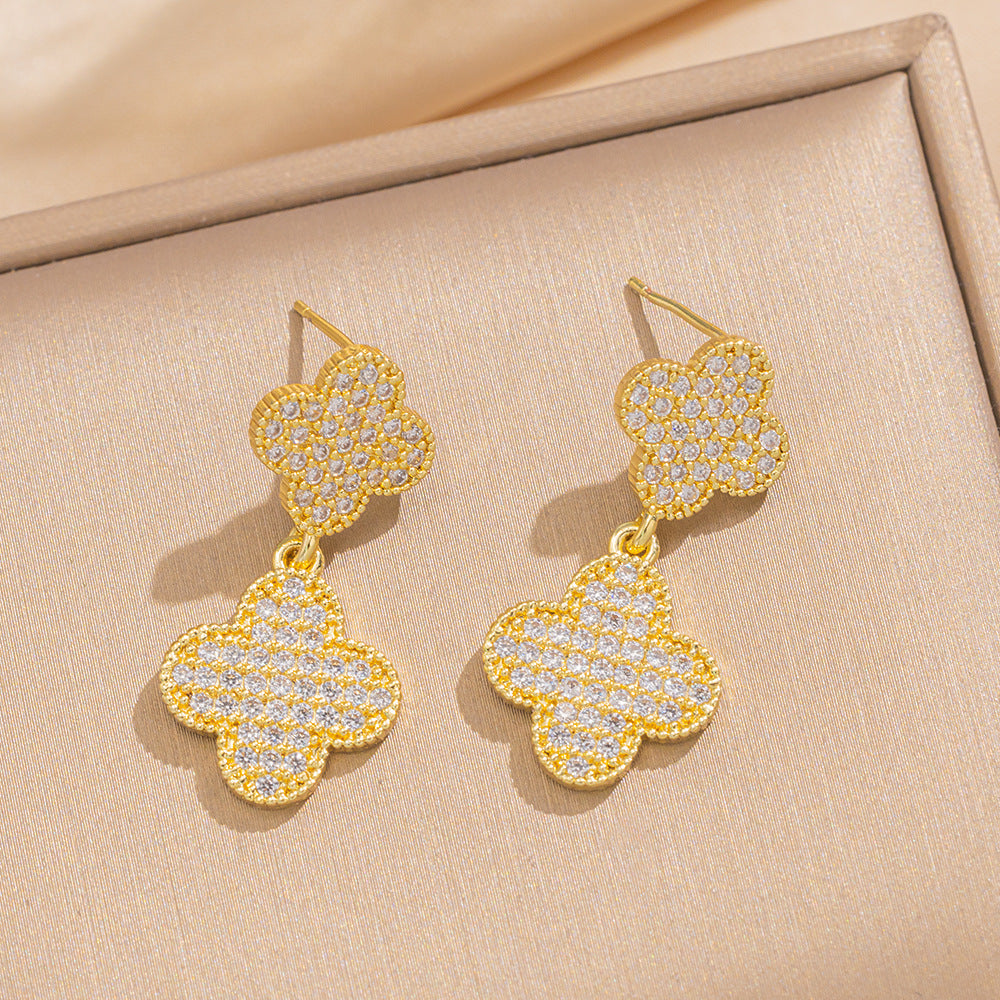 Set collana da donna con ciondolo a trifoglio in zircone in acciaio inossidabile placcato oro 18 carati