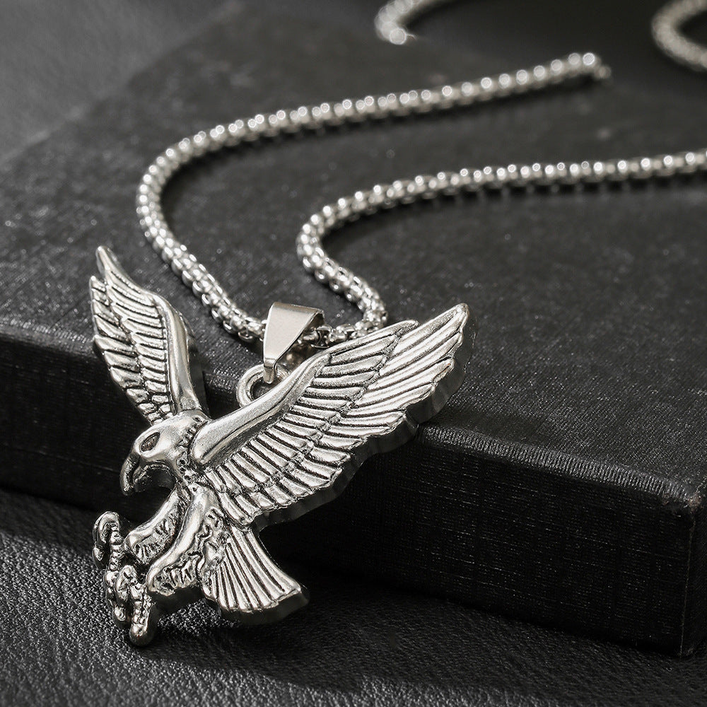 Streetwear Hip-hop Minimalist Eagle Animal Zinc Alloy Plated Pendant Stainless Steel Box Chain Necklace for Unisex