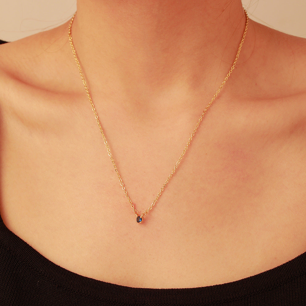 Collana alla moda in rame placcato oro con ciondoli in ametista, smeraldo e zircone, per donna