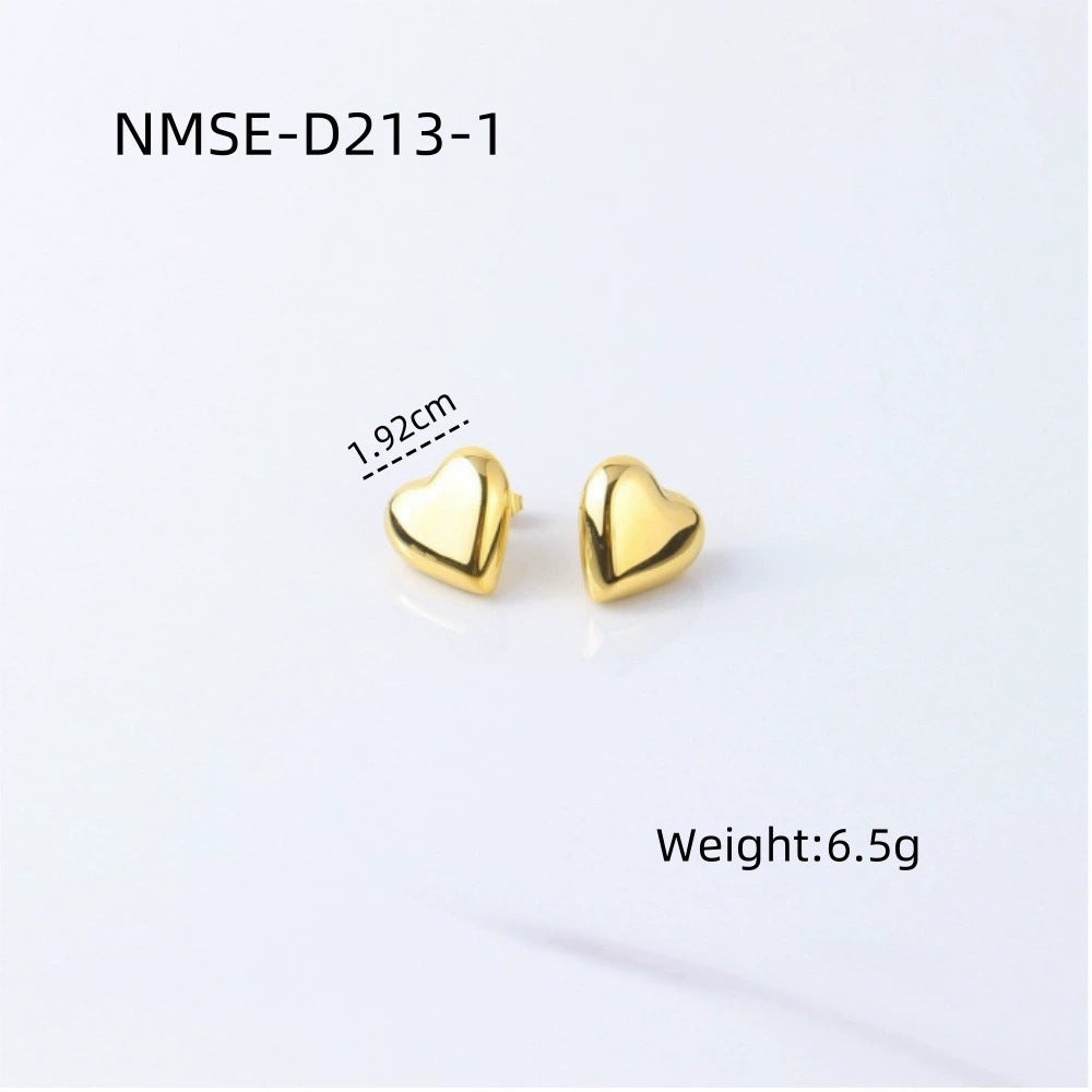 Fashionable Heart-Shaped Stainless Steel Stud Earrings with Plated Finish for Women