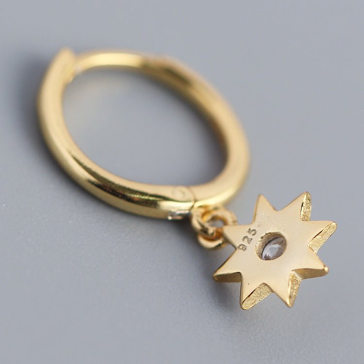 Pendientes de botón minimalistas con forma de estrella de plata de ley 925 con incrustaciones de diamantes de imitación para mujer