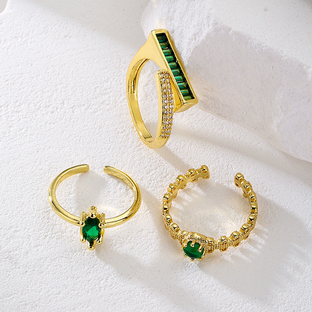 Anello da donna minimalista geometrico aperto in ottone con placcatura in oro 18 carati e intarsio in zircone