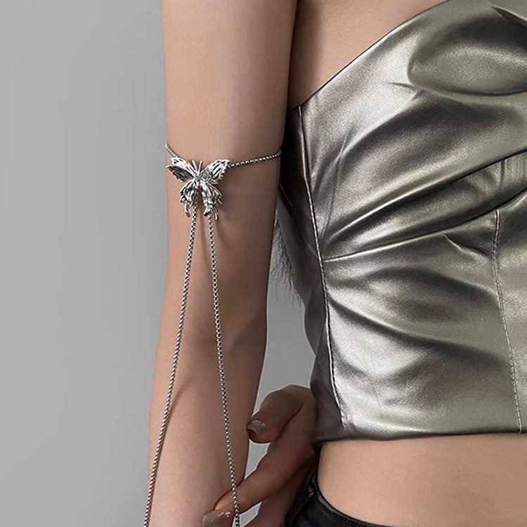Collar Largo Ajustable para Mujer de Acero Titanio con Forma de Mariposa, Estilo Dulce y Atrevido, con Acabado Chapado