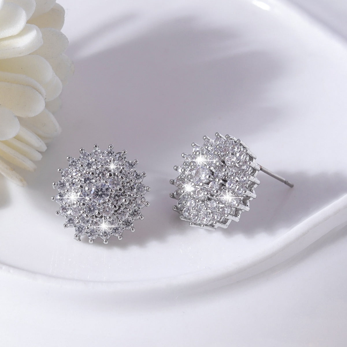 Orecchini a perno da donna floreali geometrici con strass, dolci e grintosi, in rame con perni in acciaio inossidabile