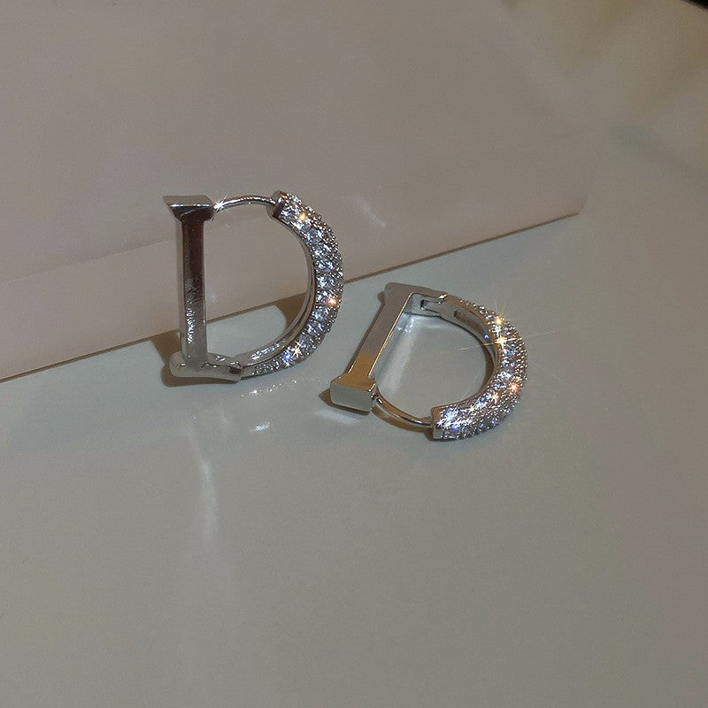 Aretes Geométricos Minimalistas de Cobre con Acabado Chapado para Mujer Pendientes Modernos y Versátiles