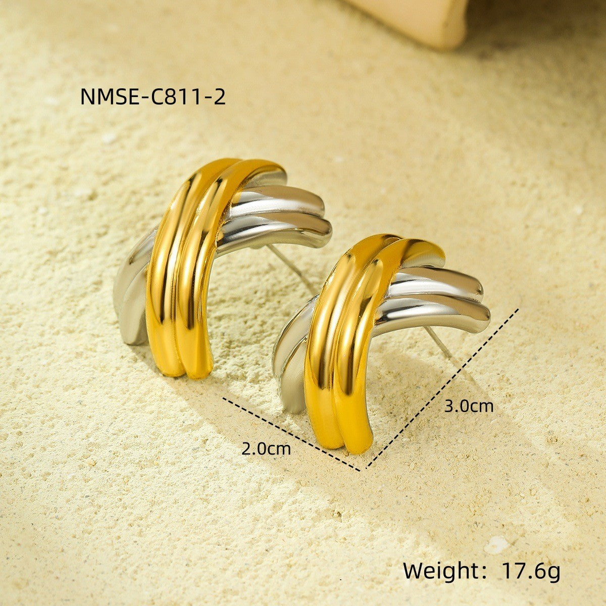 Orecchini a perno da donna in acciaio inossidabile placcato oro 18 carati con design geometrico minimalista a forma di C