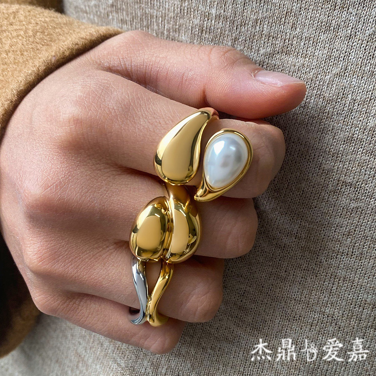 Geometric Stainless Steel Plated Ring with Pearl Inlay for Women