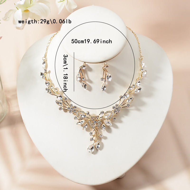 Elegante Set di Collana e Orecchini Placcati in Lega con Strass Floreali da Donna