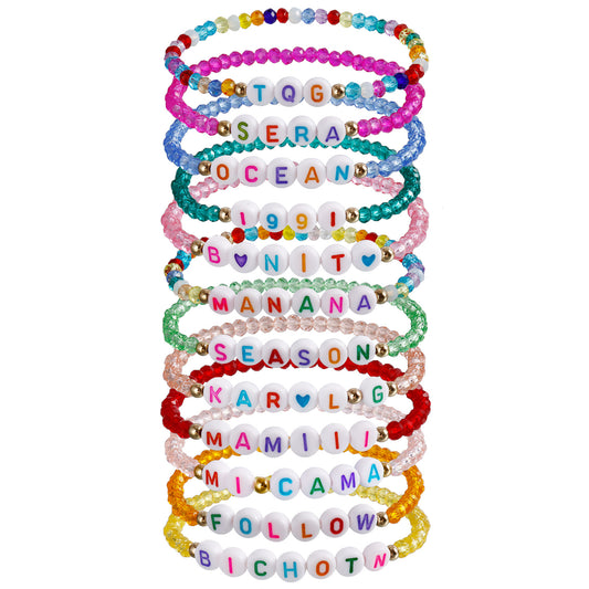 Set de pulseras de cristal con baño estilo geométrico e iniciales para mujer y hombre