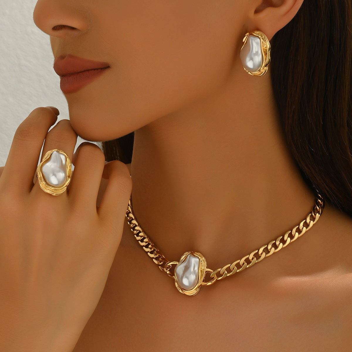 Set de Collar, Pulsera y Pendientes Geométricos de Aleación con Incrustaciones de Perlas para Mujer
