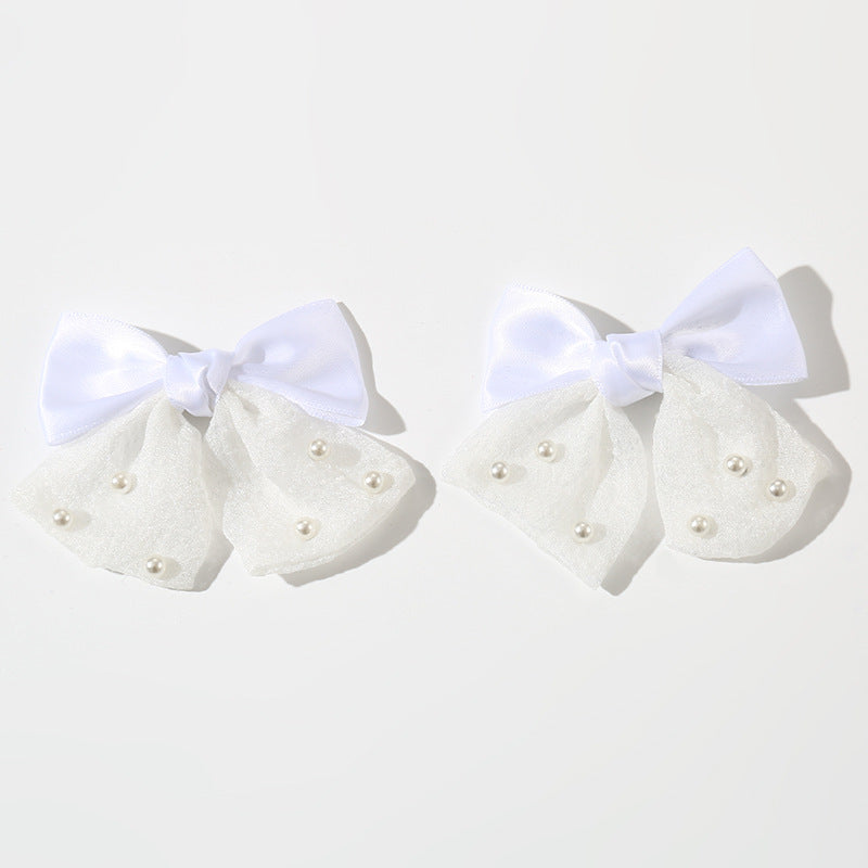 Bonito Pasador de Pelo Infantil con Diseño de Lazo Blanco Hecho de Tela con Cinta de Tul y Adornos de Diamantes de Imitación