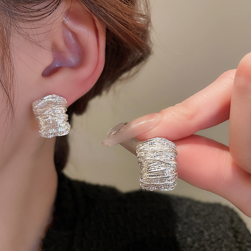 Orecchini a Nappa Geometrici Minimalisti in Metallo Placcato con Perni in Argento Sterling