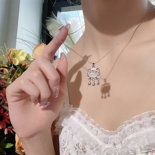 Minimalist Snake Chain Pendant Necklace for Women with Titanium Steel Lock Charm and Electroplated Finish
