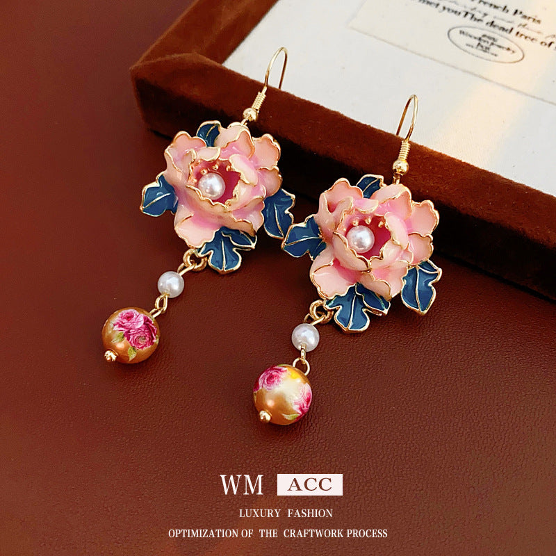 Pendientes colgantes de perlas florales estilo vintage chic con acabado esmaltado en aleación para mujer