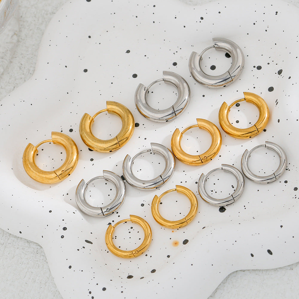 Pendientes de aro minimalistas en forma de U de acero inoxidable con baño para hombres y mujeres