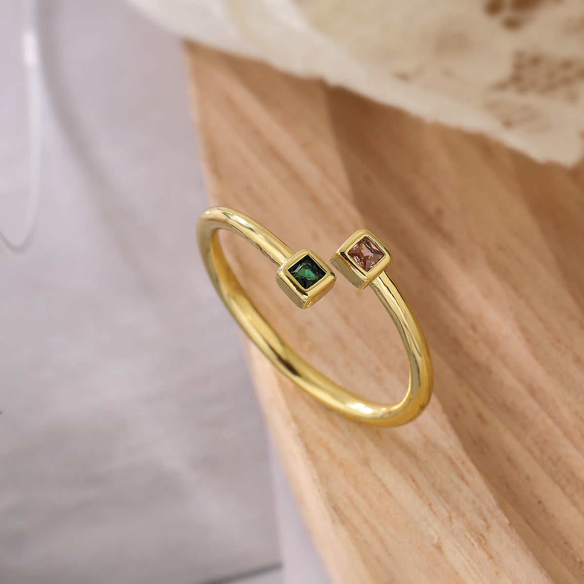 Minimalist Geometric Copper Ring with Real Gold Plating and Zircon Inlay for Women