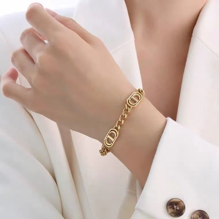 Minimalist Hip Hop Titanium Steel Cuban Link Bracelet with Gold Plating for Women