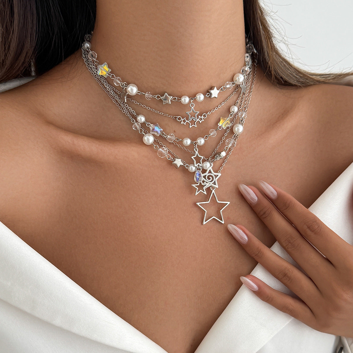 Minimalist Star-Shaped Pendant Necklace with Acrylic and Alloy Accents, Electroplated Finish, Delicate Clavicle Chain for Women