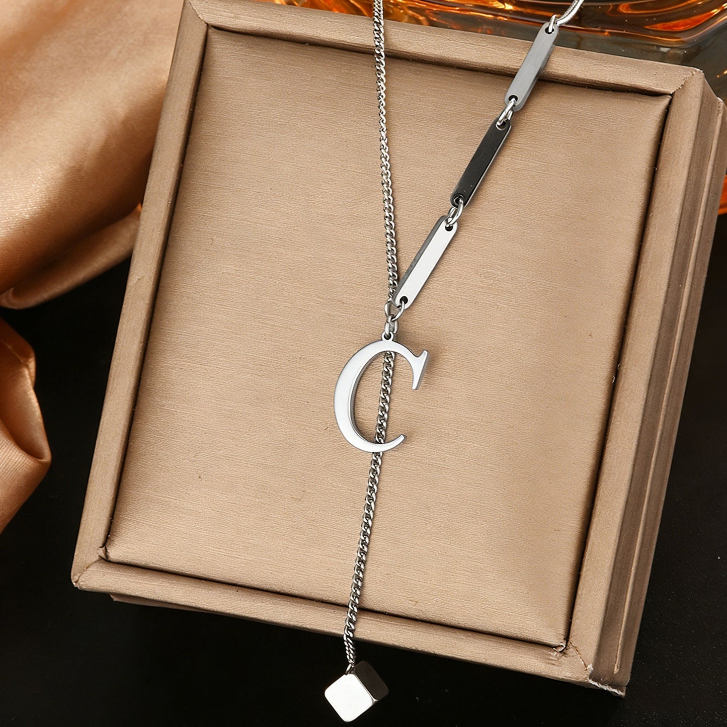 Luxury Polished Letter Titanium Steel Pendant Necklace Stainless Steel Chain for Women