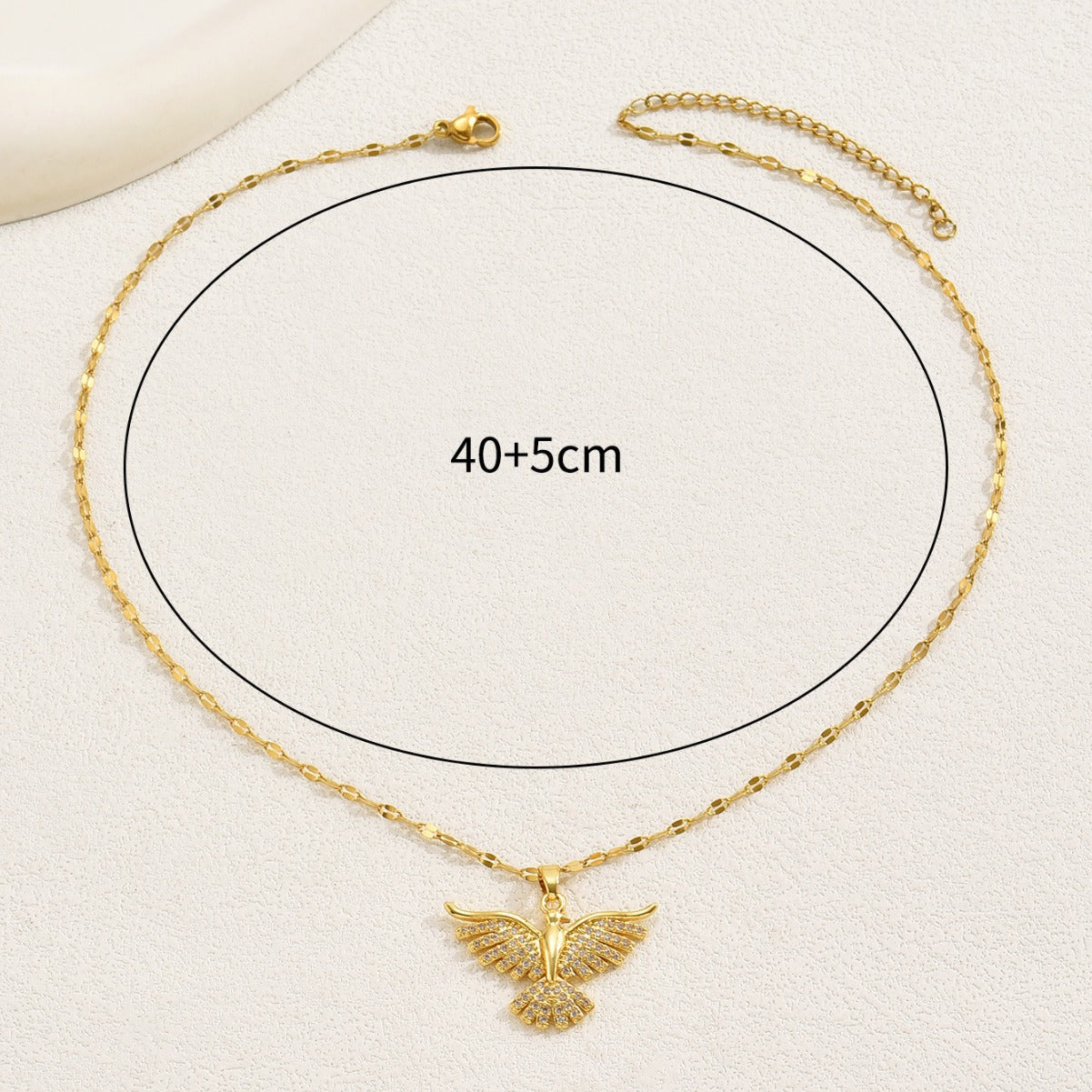 Light Luxury Geometric Phoenix Pendant Necklace for Women with Cubic Zirconia Inlay on Copper Chain