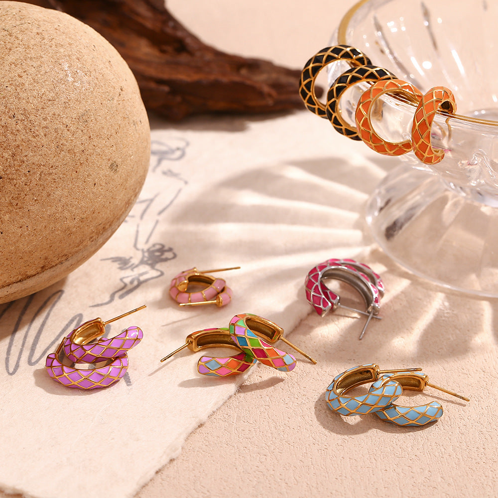 Pendientes de acero inoxidable con diseño geométrico de esmalte, baño de oro de 18 quilates y rueda en colores caramelo para mujer