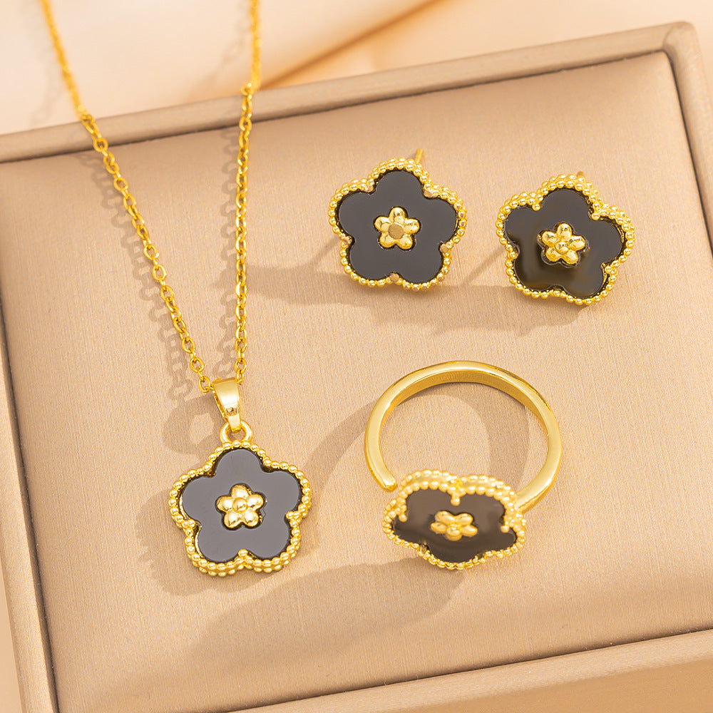 Minimalist Delicate Plum Blossom Seashell Flower Necklace for Women with Gold-Plated Copper Pendant on Cross Chain