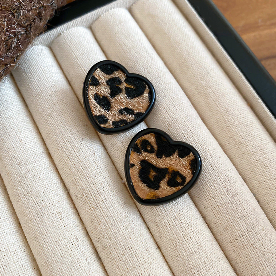Pendientes de tuerca retro geométricos con diseño de estampado de leopardo con textura de terciopelo para mujer, aleación galvanizada, accesorio de moda minimalista de lujo
