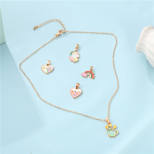 Cartoon Heart Drip Oil Alloy Curb Chain Necklace Charm Bar