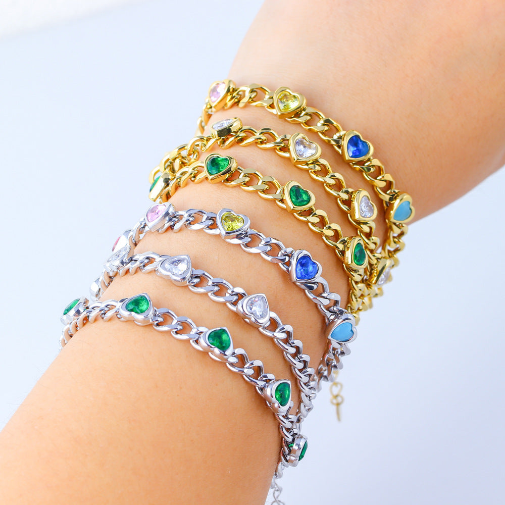 Bracciale da donna regolabile a forma di cuore in acciaio inossidabile con placcatura in oro e zirconi, gioielli alla moda stile ufficio minimalista