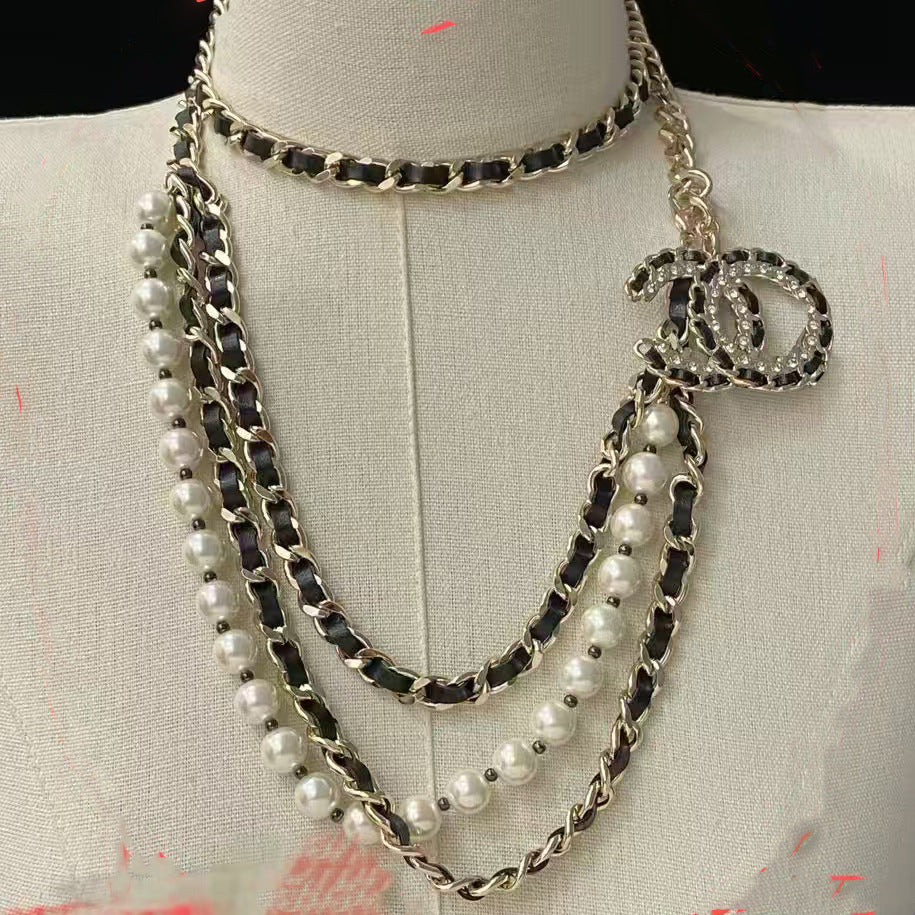 Collana da Donna con Iniziale in Perla, Dolce Lusso, Ottone Placcato Oro