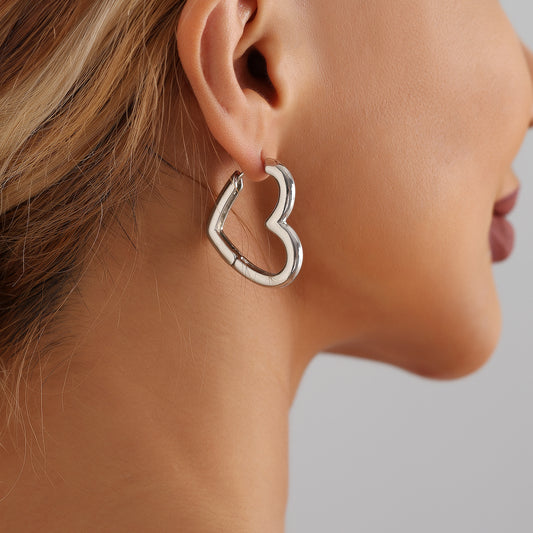 Minimalist Hollow Heart Shape Alloy Earrings for Women with Plated Finish, Lightweight and Versatile Ear Studs