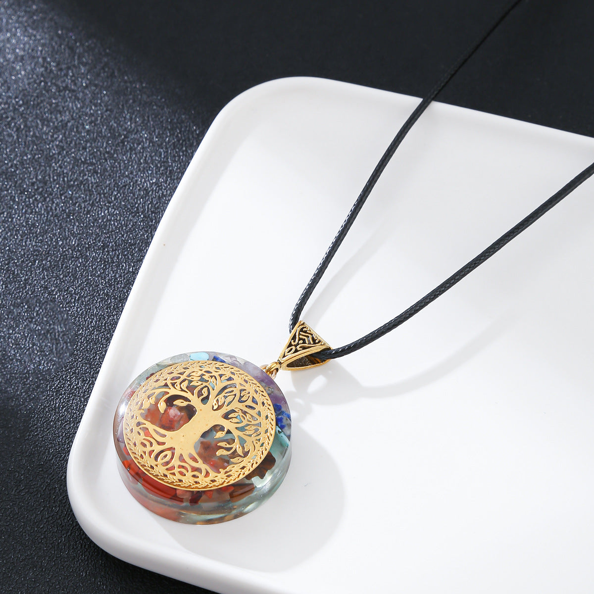 Geometric U-Shaped Resin Pendant Necklace with Colorful Natural Stone Inlay for Unisex Hip-Hop Style
