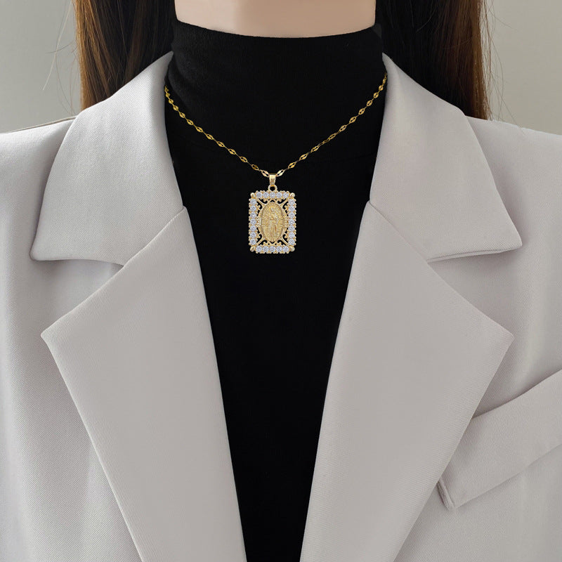 Collar con colgante de luna geométrica minimalista para mujer y hombre en acero de titanio con incrustaciones de diamantes de imitación en cadena de acero de titanio