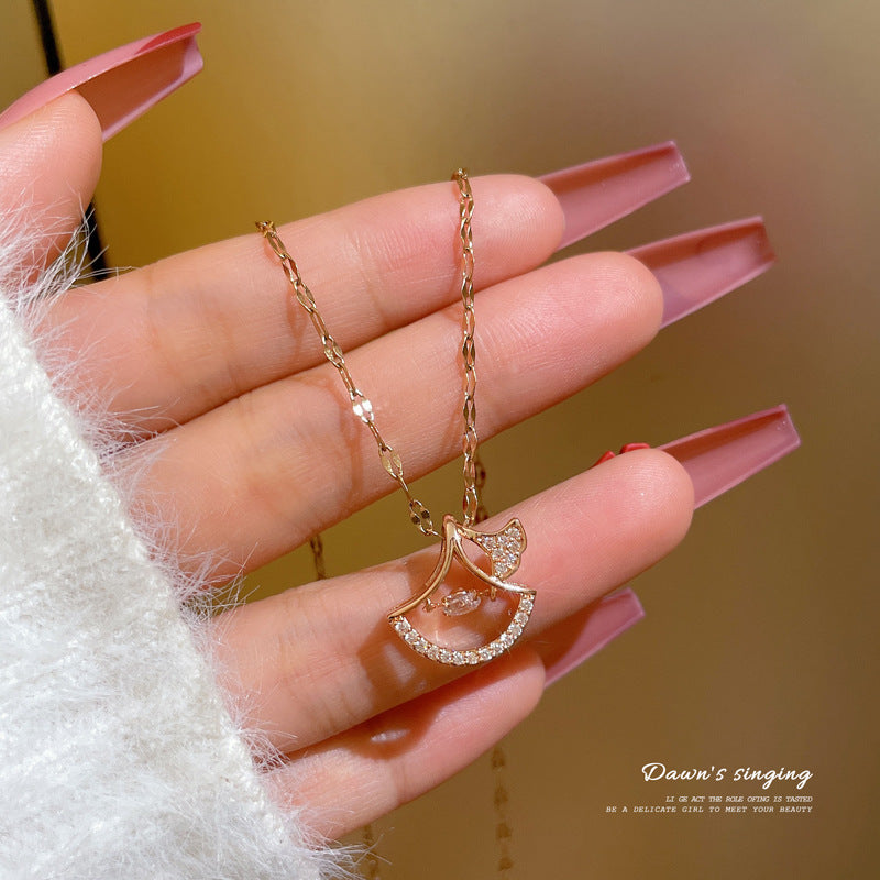 Collar con colgante de diamantes de imitación, geométrico y minimalista, de acero de titanio para mujer, cadena irregular, acabado chapado