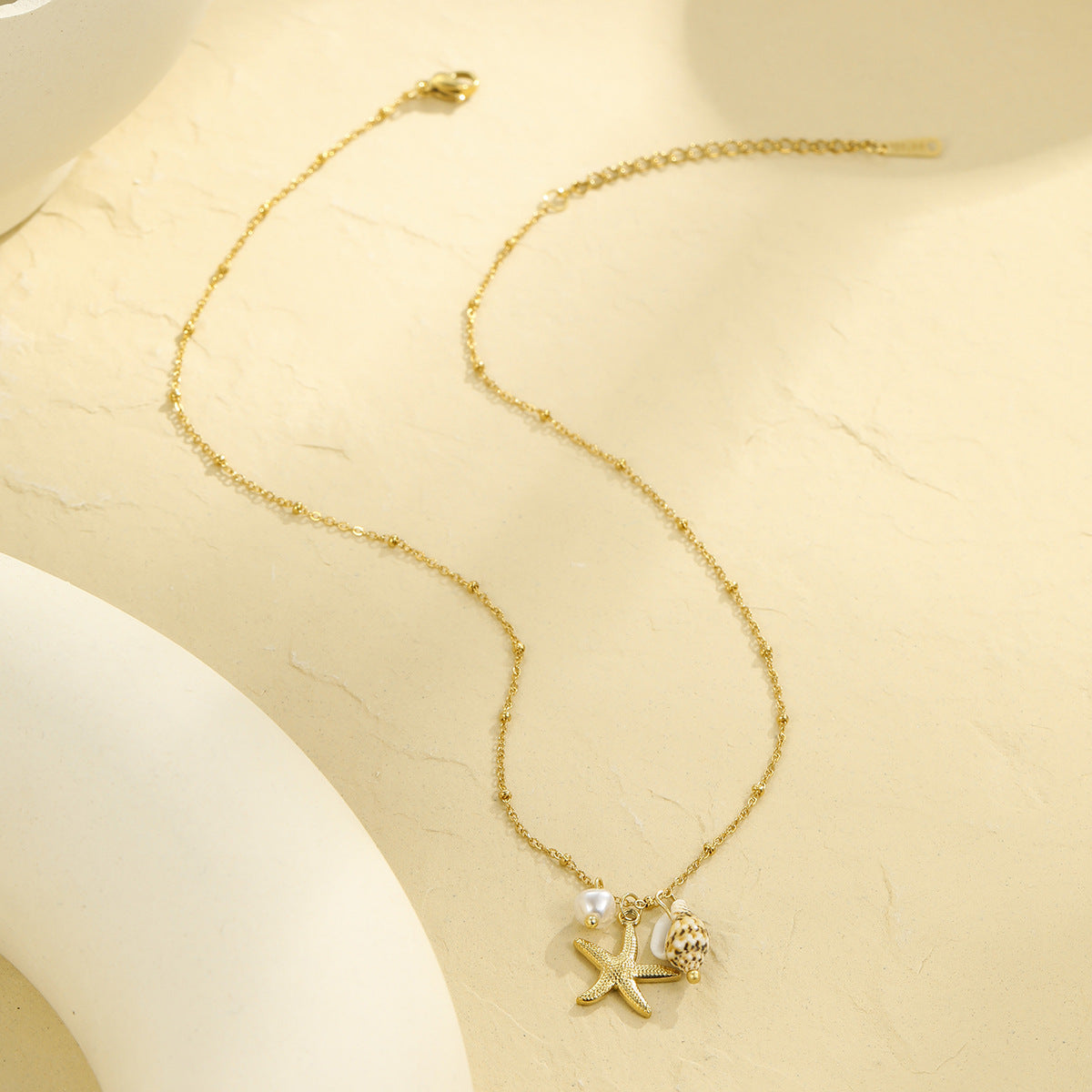 Collana alla Moda con Ciondoli a Stella Marina e Conchiglia in Acciaio Inossidabile con Finitura Placcata per Donna, Catena Clavicola a Tema Marino
