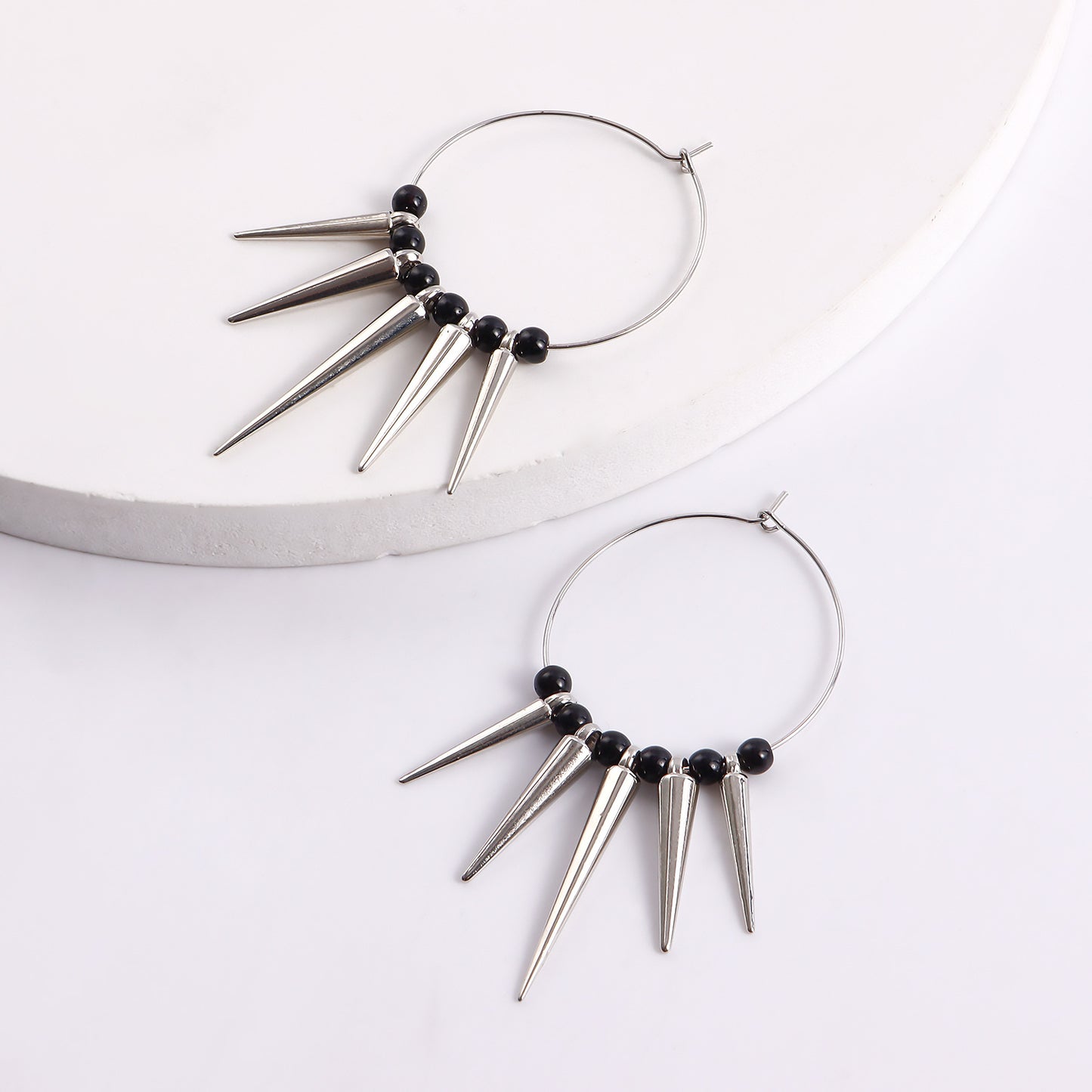 Punk Dark Chic Geometric Alloy Hoop Earrings with Plated Finish for Women