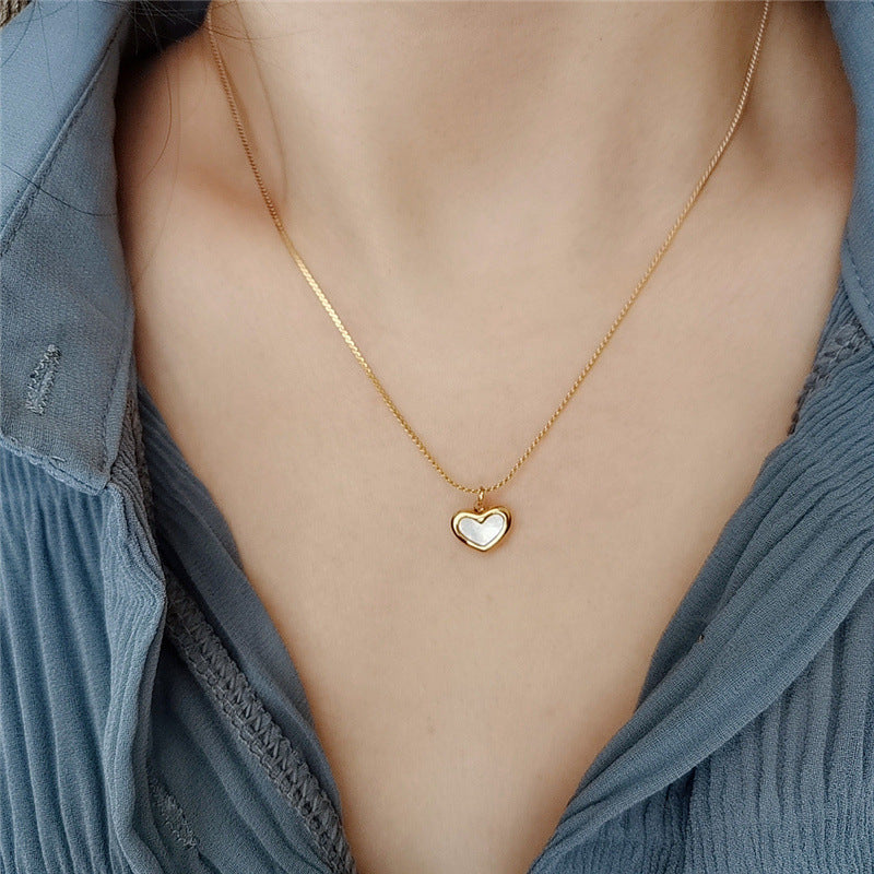 Vintage French Style Heart-Shaped Mother-of-Pearl Pendant Necklace Set in Titanium Steel with Plated Finish