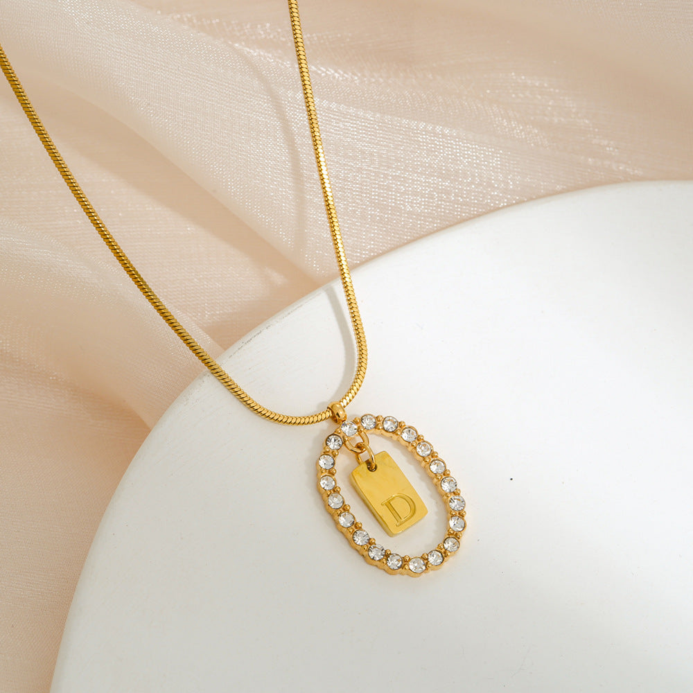 Collana da donna con ciondolo a lettera in acciaio inossidabile, minimalista, con strass, su catena snake
