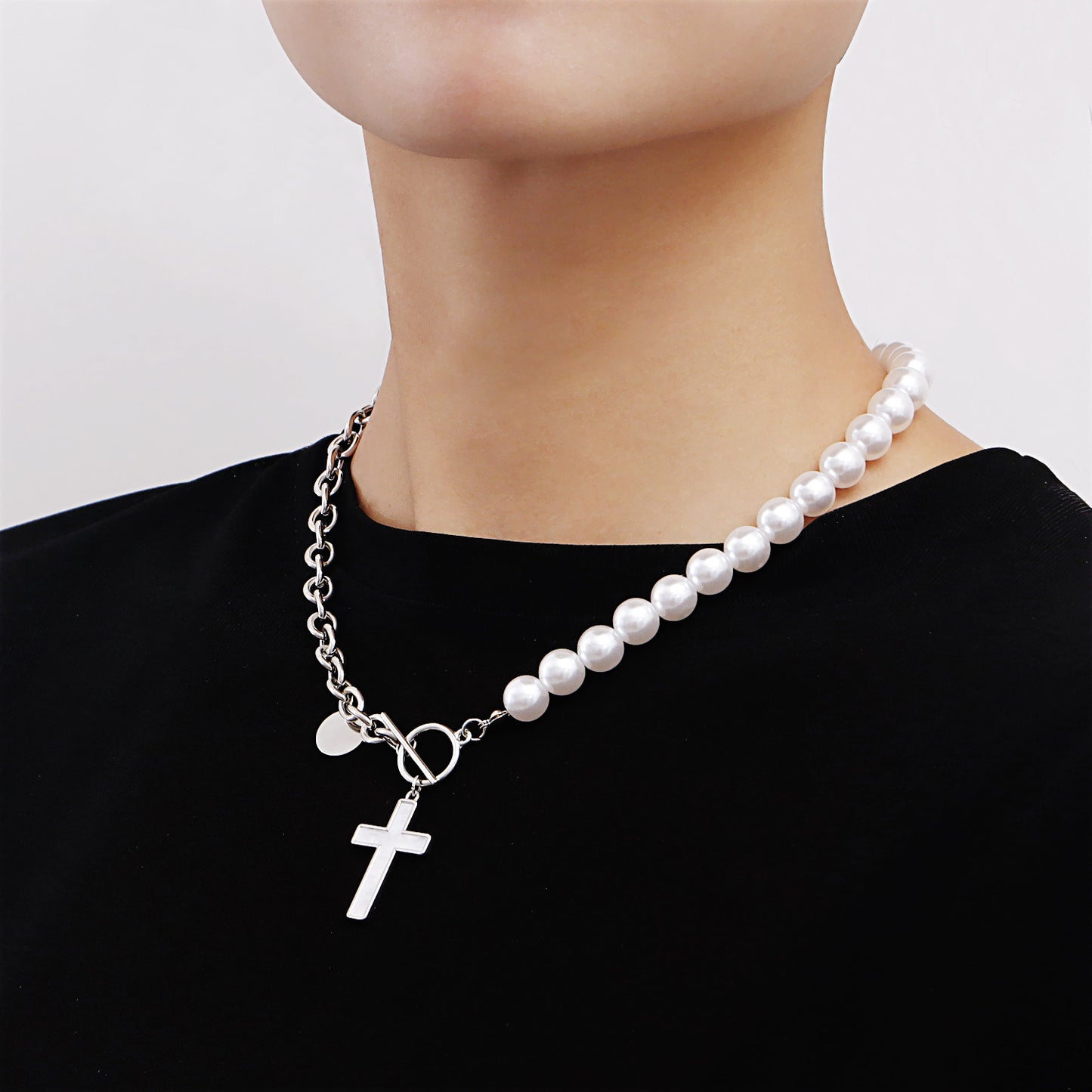 Geometric Cross Pendant Necklace with Mother-of-Pearl Inlay and Gold-Plated Alloy Chain for Women