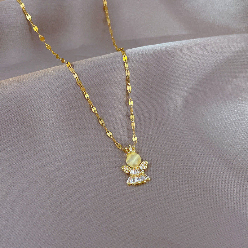 Exotic Geometric Titanium Steel Micro-Paved Cat's Eye Angel Pendant Necklace for Women Clavicle Chain