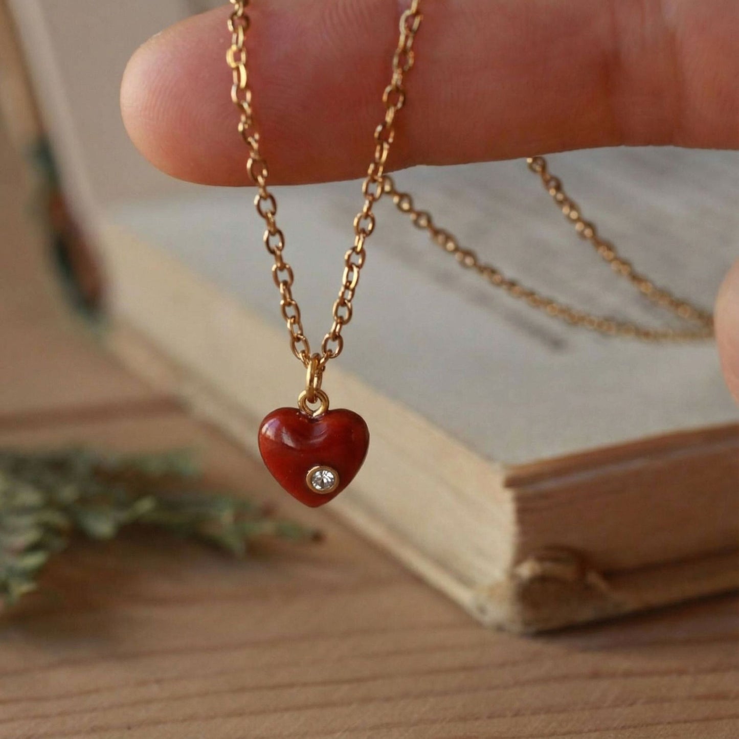 Vintage PVD Gold Plated Stainless Steel Eyeshadow Palette Charm Bar