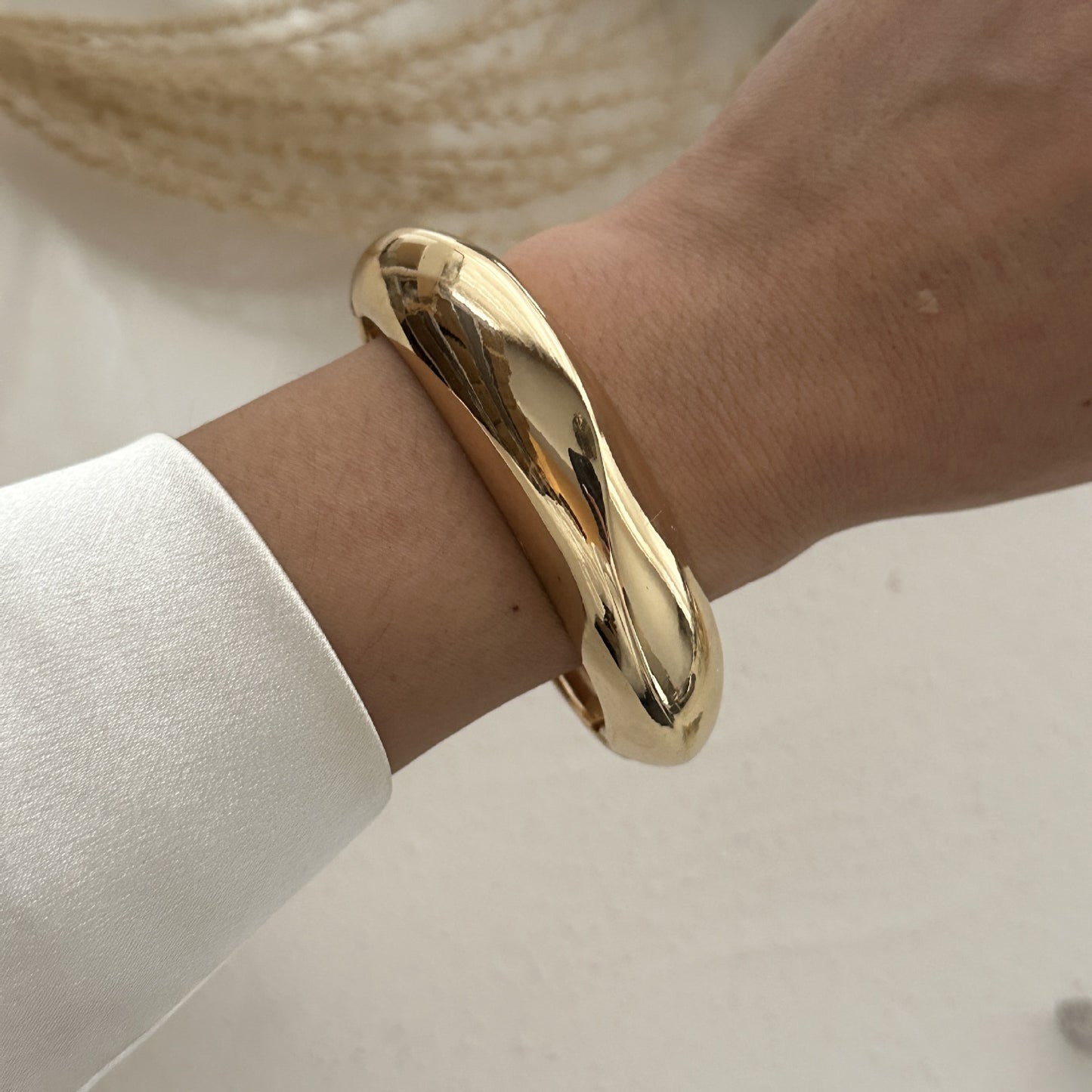 Heavy-Duty Polished Double Teardrop Oval Alloy Bracelet Set