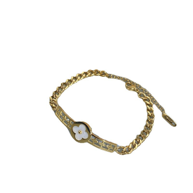 Minimalist Four-Leaf Clover Shape Titanium Steel Bracelet for Women with Gold Plating