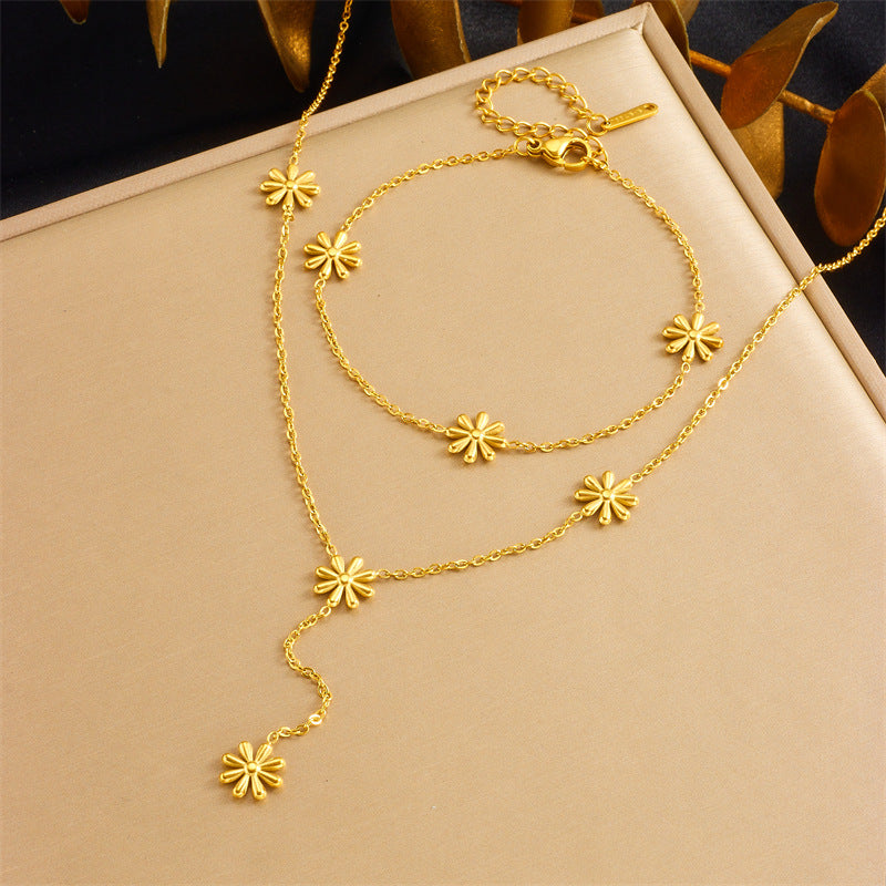 Minimalist Gold Plated Stainless Steel Daisy Flower Necklace and Bracelet Set for Women