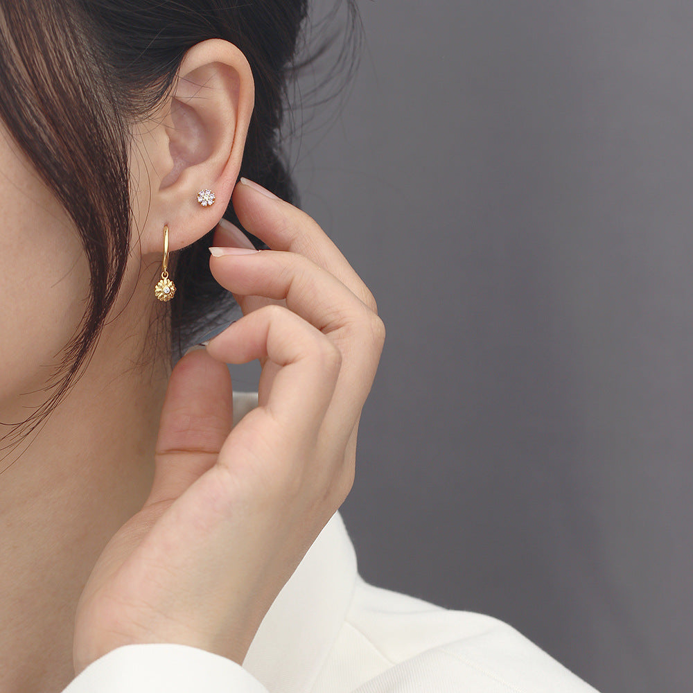 Minimalist Floral-Shaped 925 Sterling Silver Stud Earrings for Women with Rhinestone Inlay